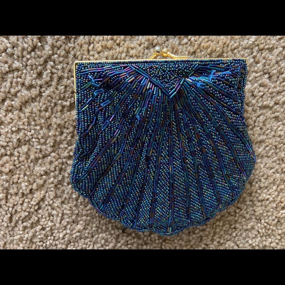 Vintage clutch